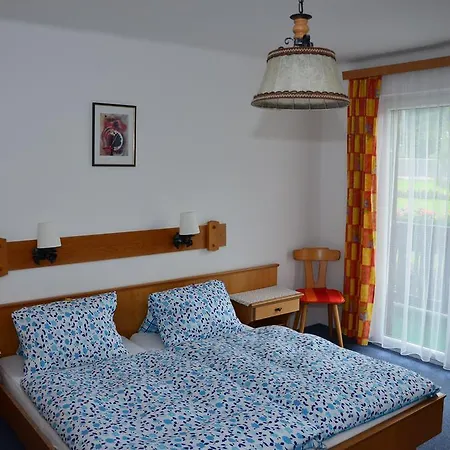 Haus Dachstein Schnitzer Guest house Eben Im Pongau